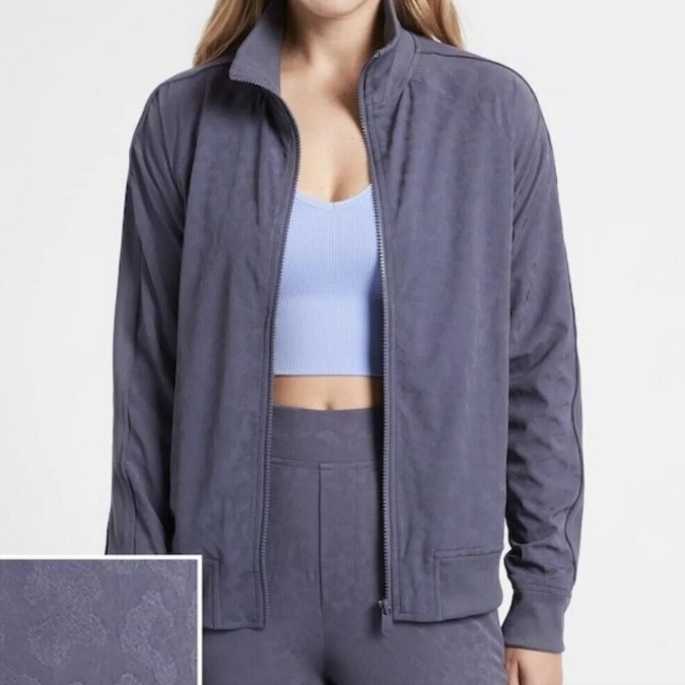 Athleta Plus Size Brooklyn Textured Bomber‎ Jacket 1X Front Zip Stretch Pockets